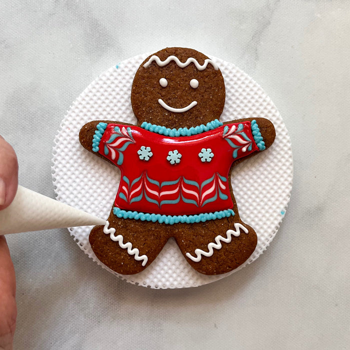 How to Decorate a Gingerbread Man