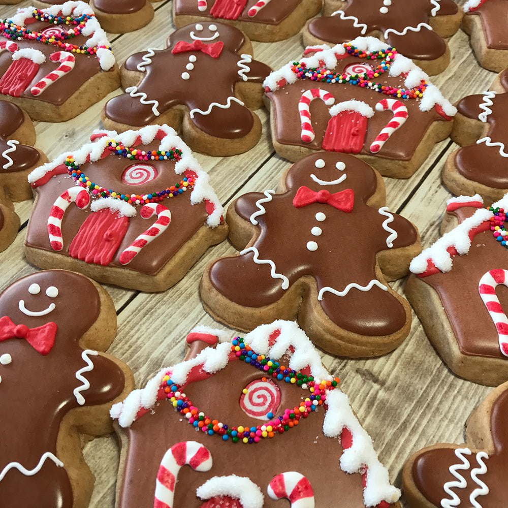 gingerbread men and houses