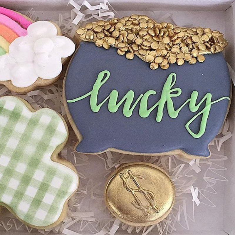 Pot of Gold / Witch's Cauldron Cookie Cutter