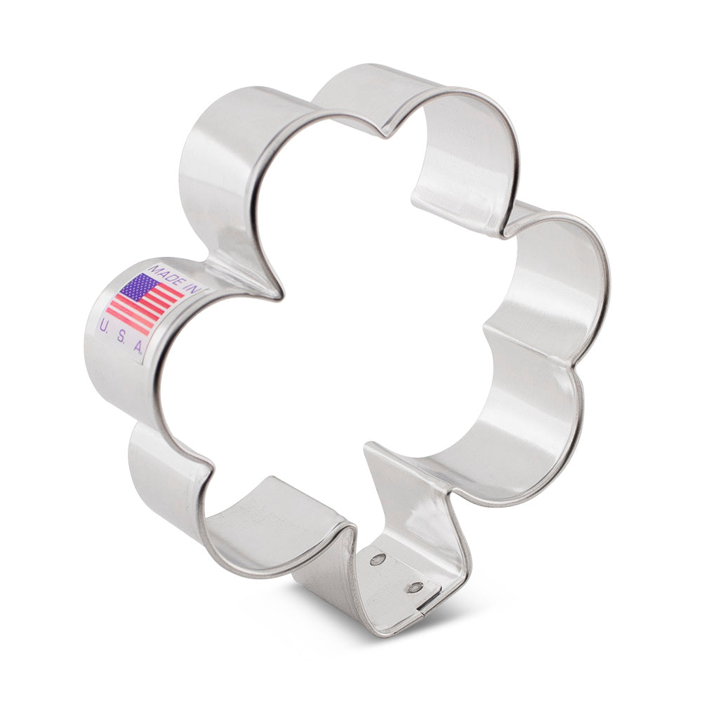 Small Shamrock Cookie Cutter, 3.25"