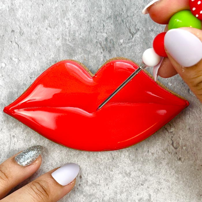 How to Decorate Lips Sugar Cookies