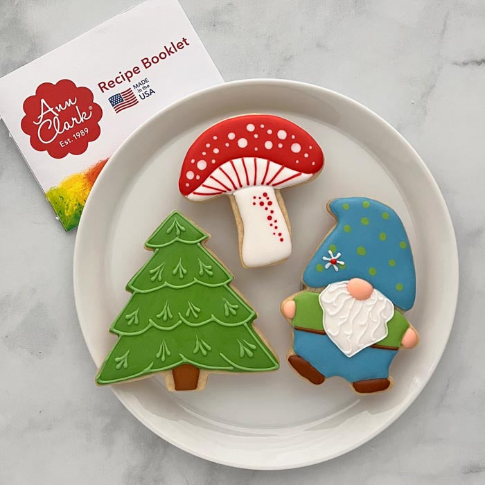 How to Decorate a Cute Gnome Cookie