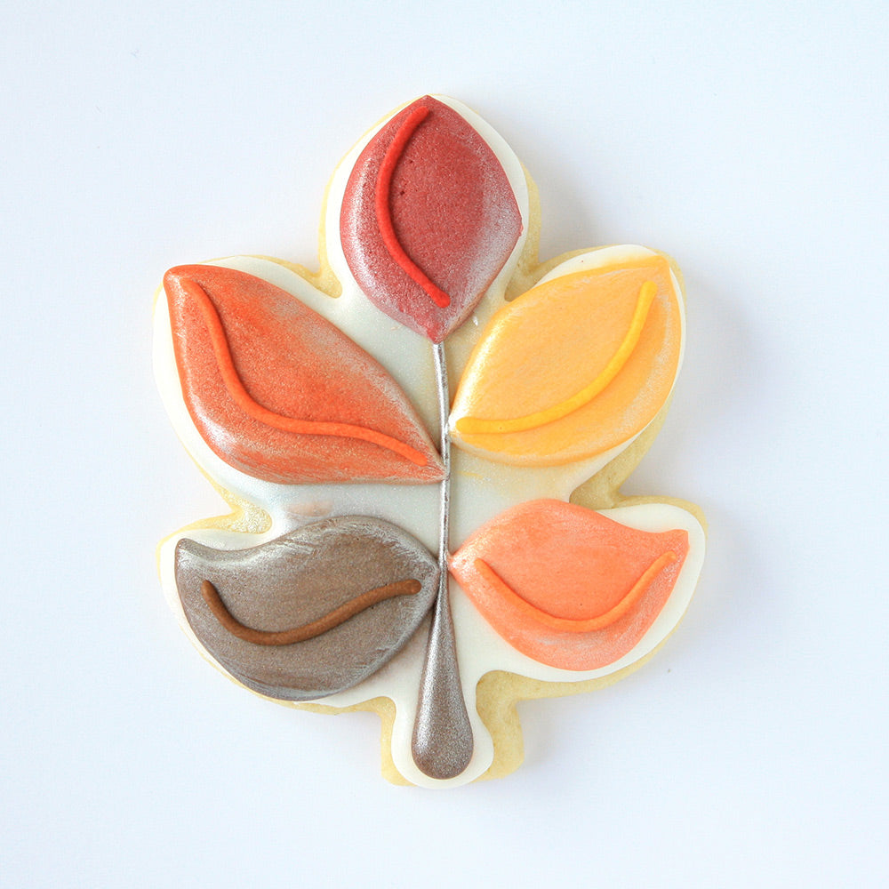 Hawthorn Leaf Cookie Cutter, 3.75"